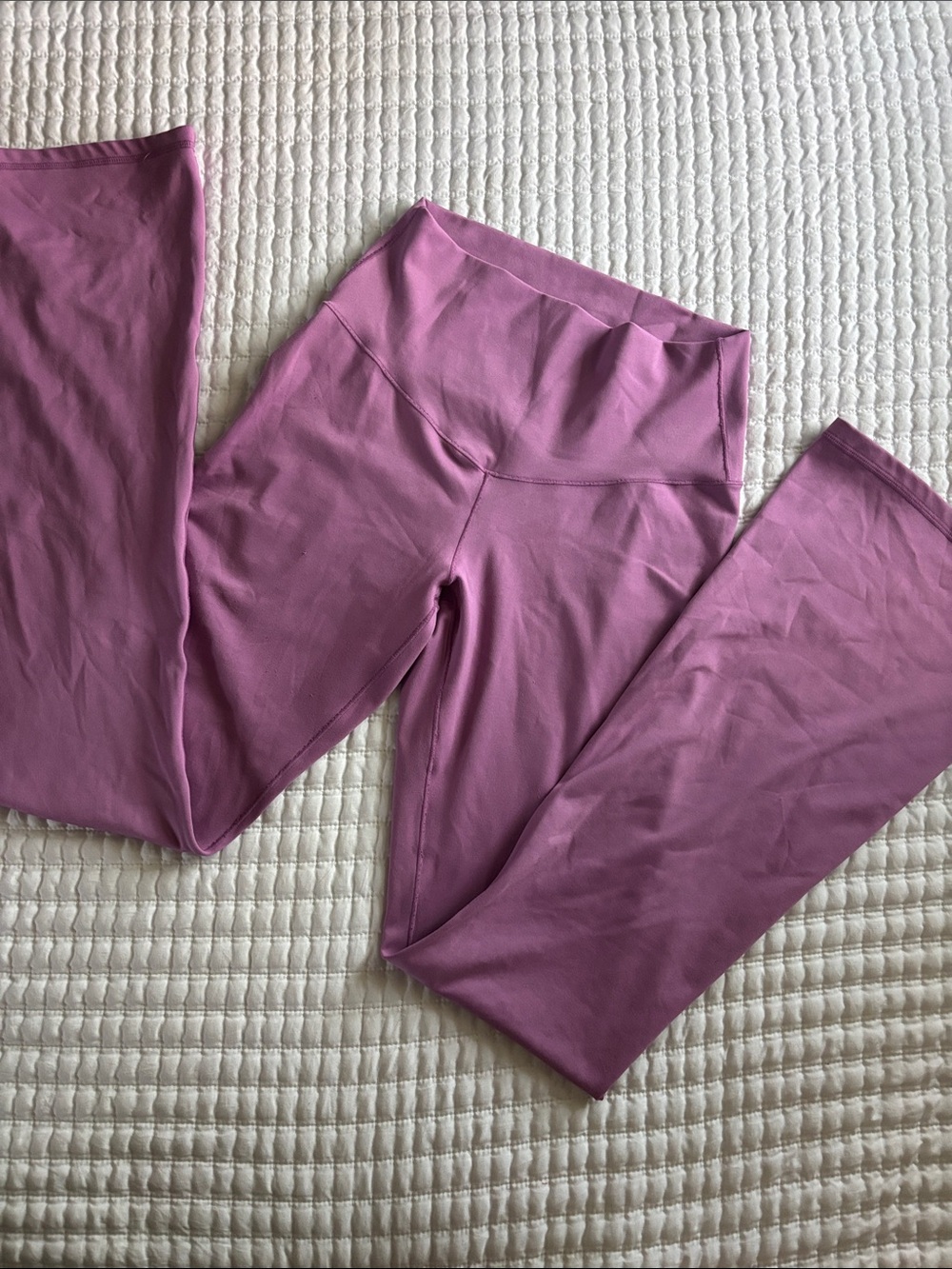 High-Waist Lavender Yoga Flare Leggings